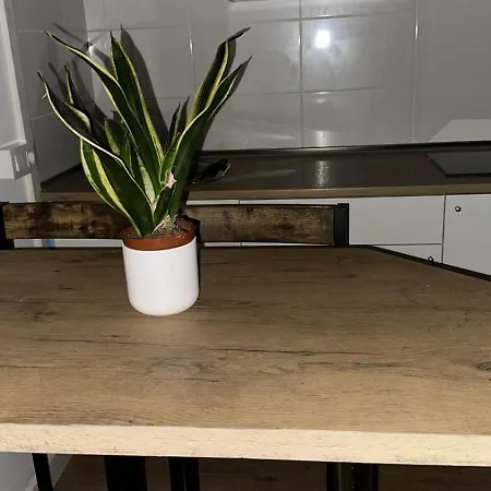 La Apartman *